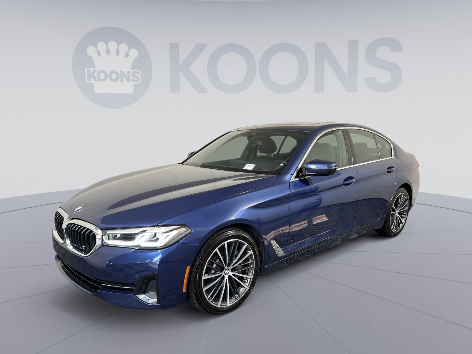 Used 2021 BMW 530i xDrive w/ Premium Package AWD/4WD image 5