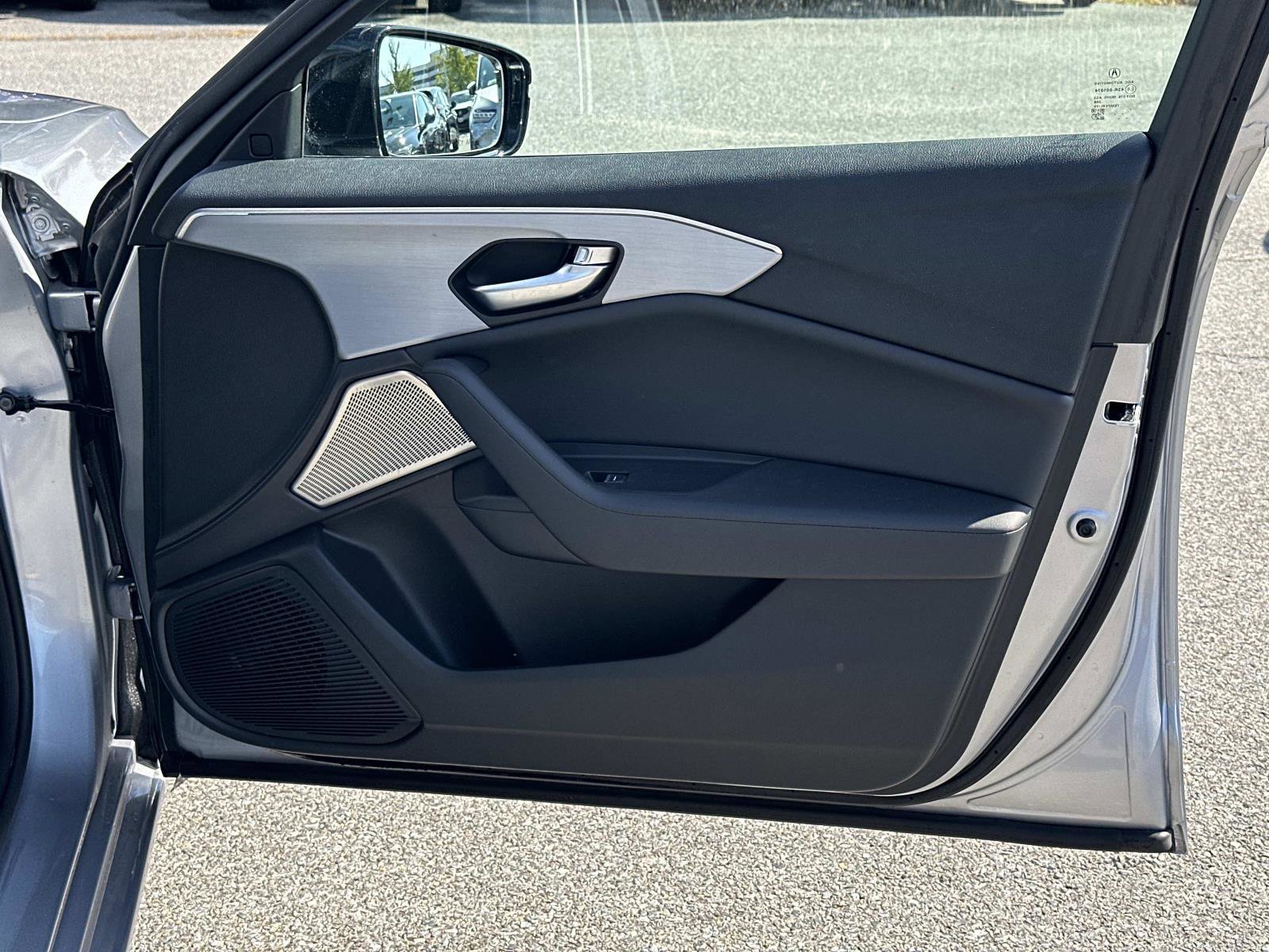 Certified 2022 Acura TLX w/ Technology Package image 13