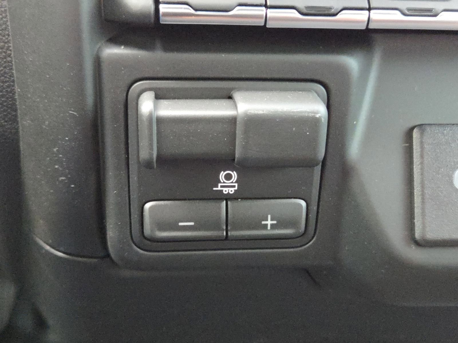 New 2026 GMC Sierra 3500 Pro w/ Convenience Package image 9
