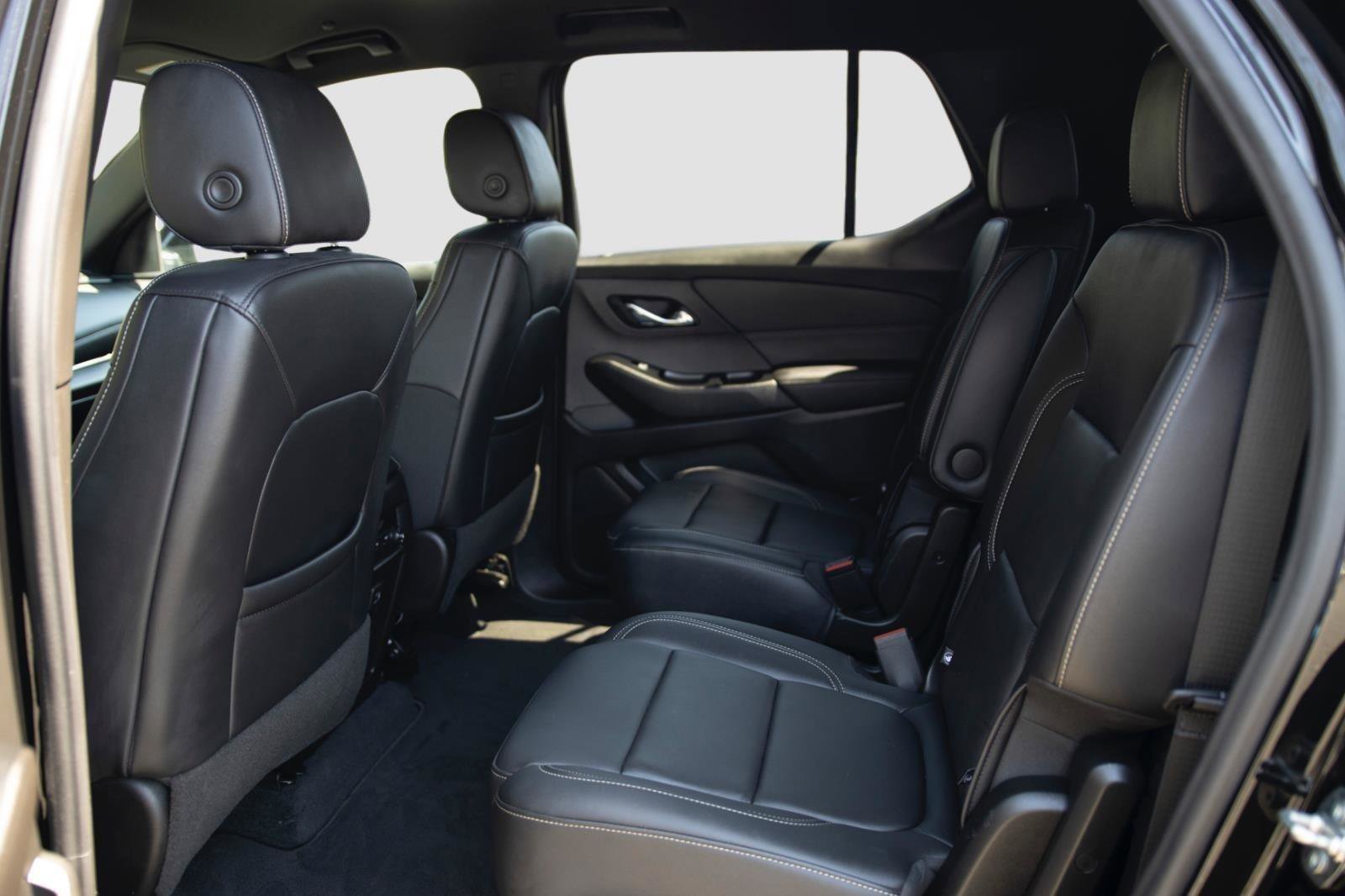 Used 2023 Chevrolet Traverse LT AWD/4WD image 13