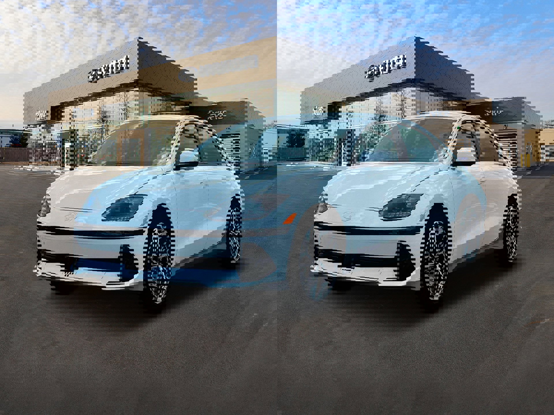 New 2025 Hyundai Ioniq 6 SEL image 1