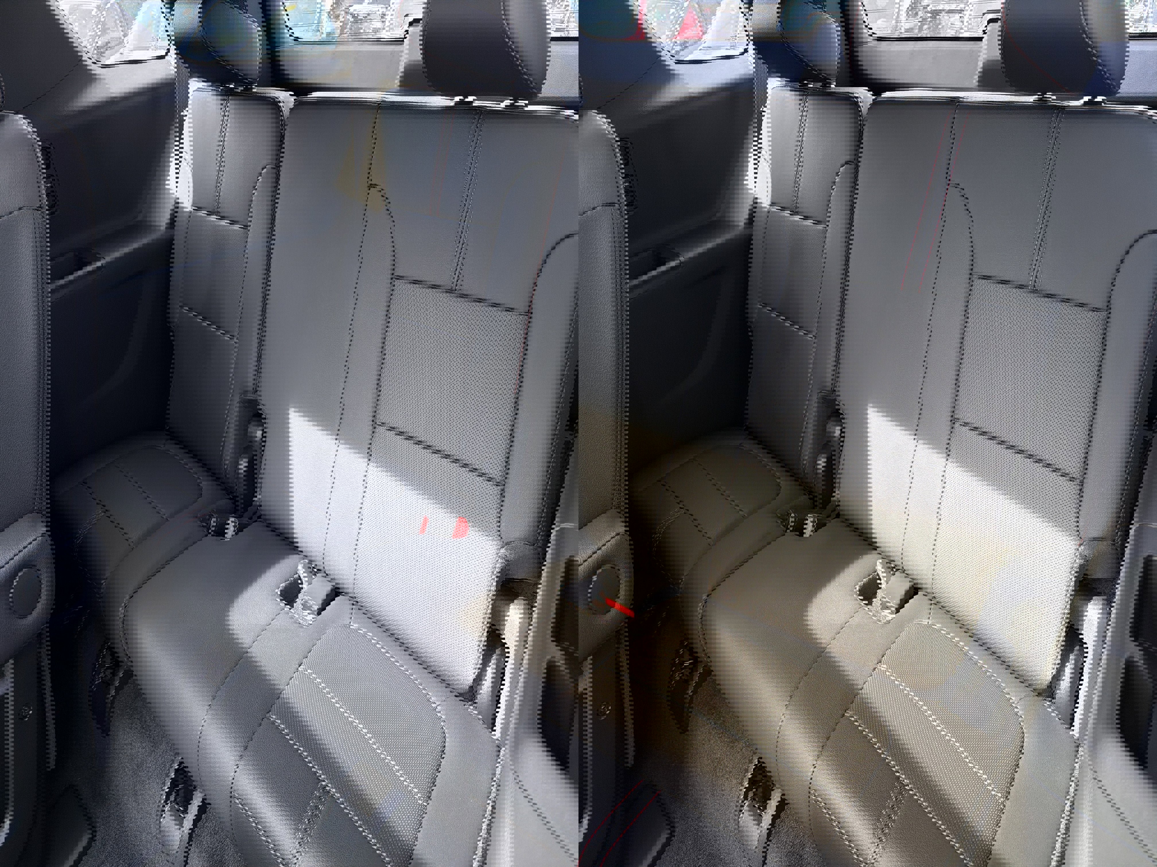 Used 2023 Chevrolet Traverse RS w/ LPO, Floor Liner Package image 28