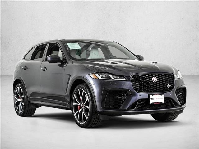 Used 2022 Jaguar F-PACE SVR image 3