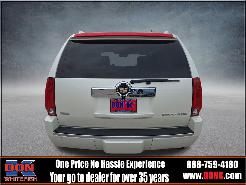 Used 2010 Cadillac Escalade AWD image 7