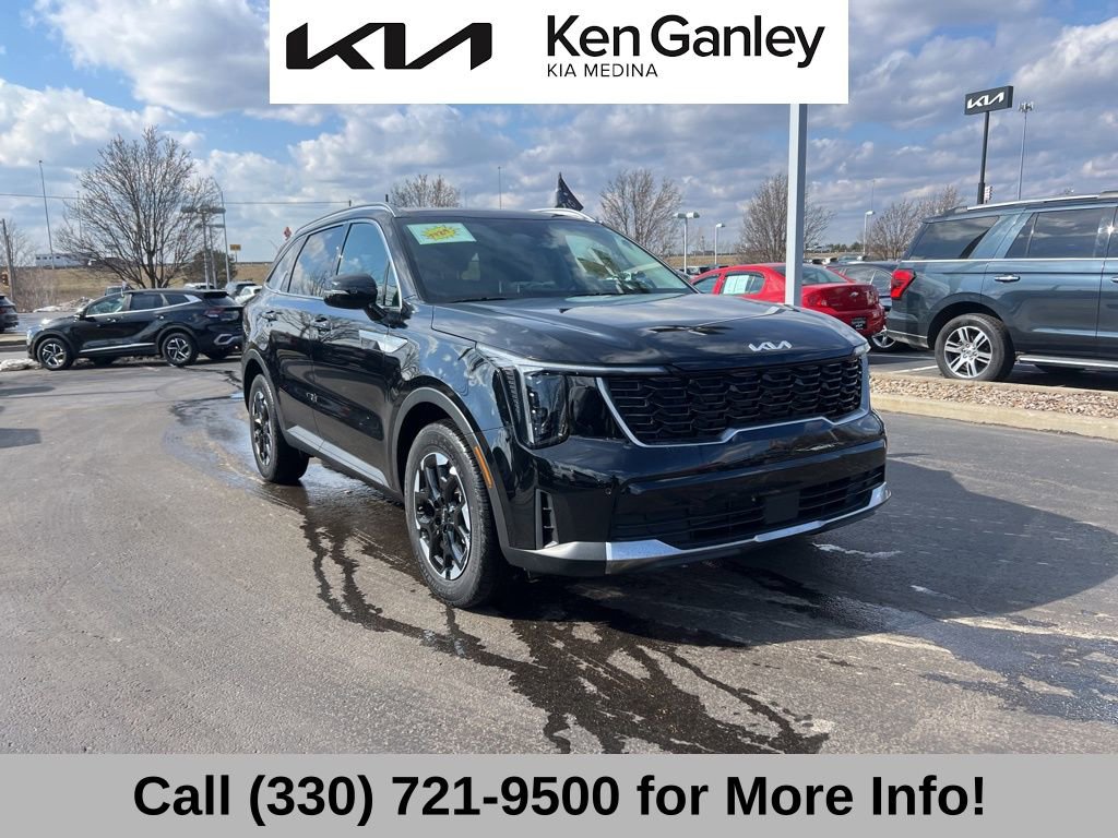 Certified 2025 Kia Sorento S w/ Panoramic Sunroof Package image 6