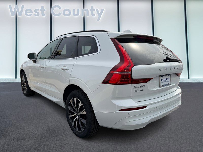 Certified 2023 Volvo XC60 B5 Core AWD/4WD image 7