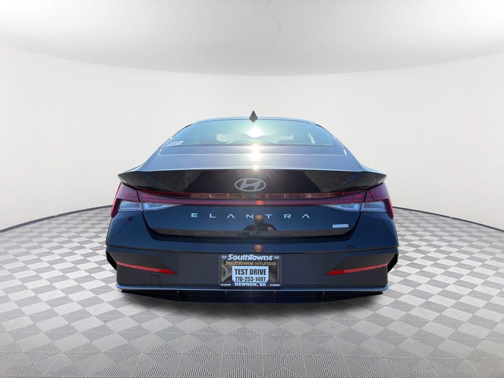 New 2026 Hyundai Elantra Blue image 6