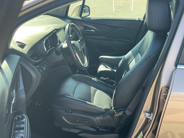 Used 2018 Buick Encore Premium w/ Experience Buick Package FWD image 8