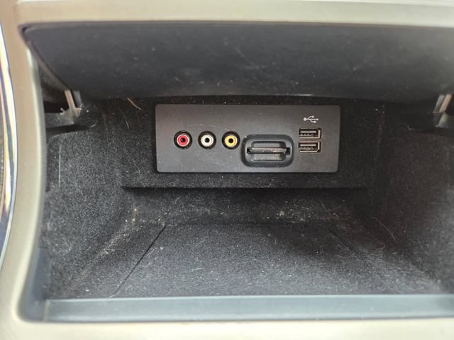 Used 2015 Lincoln MKX AWD w/ Equipment Group 101A image 29