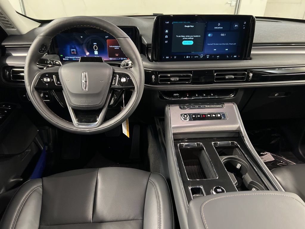 Used 2026 Lincoln Aviator AWD image 8