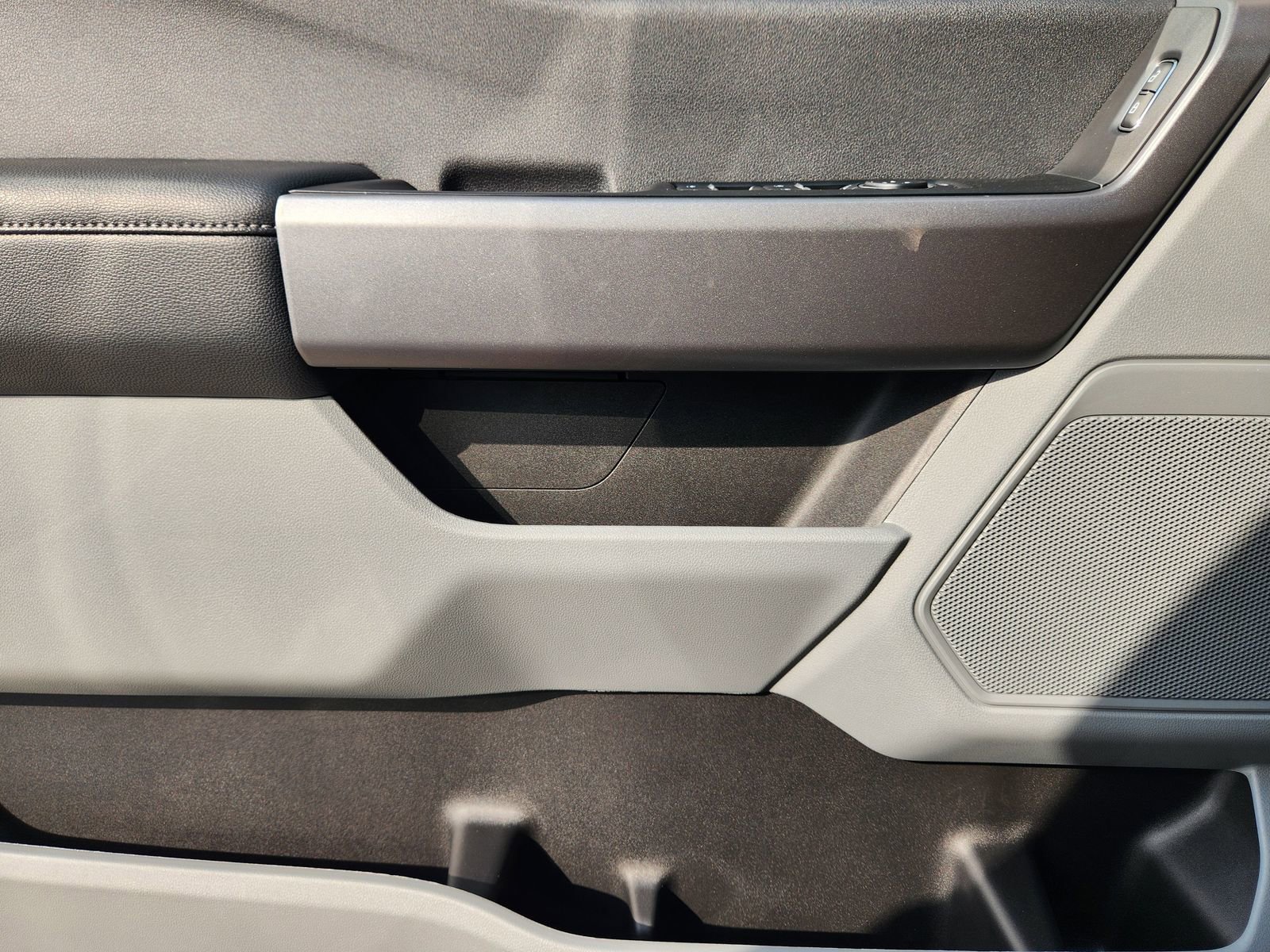 New 2026 Ford F250 XL w/ STX Appearance Package image 19