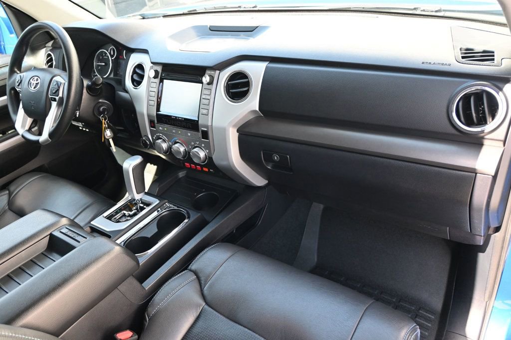 Used 2017 Toyota Tundra SR5 image 19