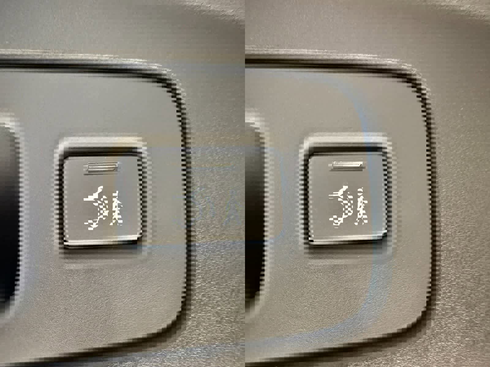 New 2026 Acura ADX A-Spec image 34