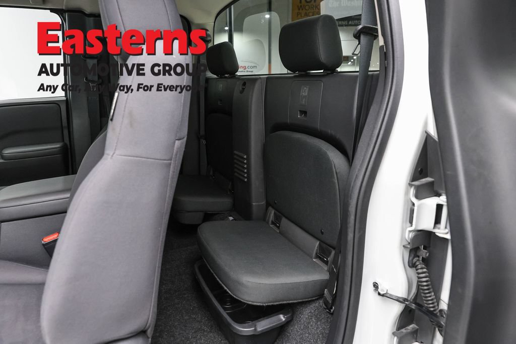 Used 2022 Nissan Frontier S RWD image 20
