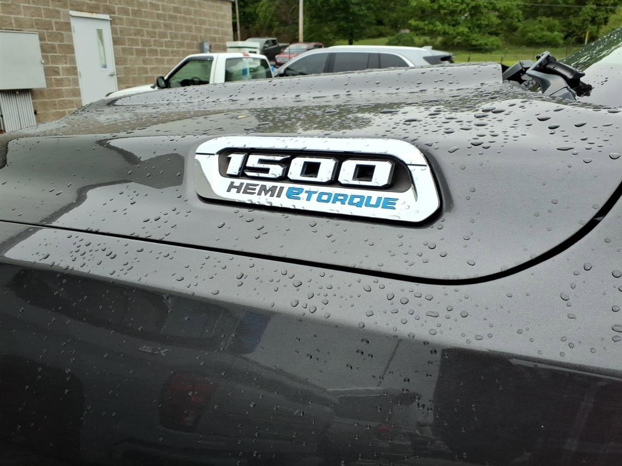 Used 2022 RAM 1500 Big Horn AWD/4WD image 7