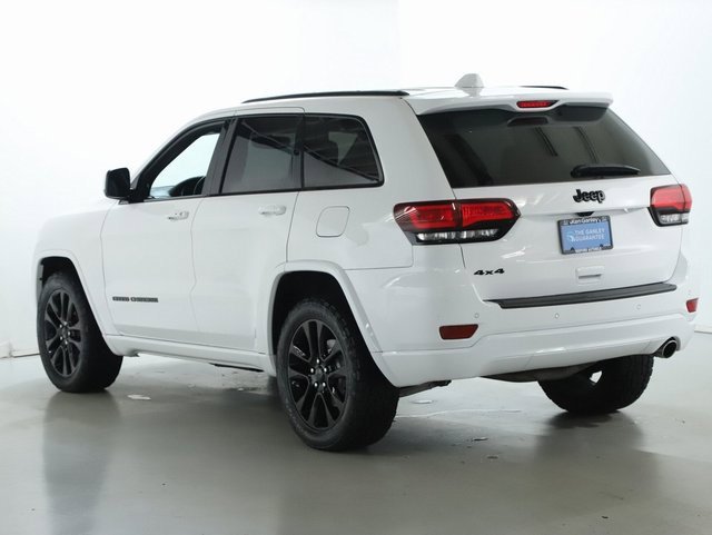 Used 2020 Jeep Grand Cherokee Altitude image 40