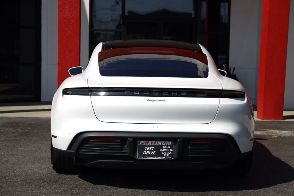 Used 2021 Porsche Taycan image 6