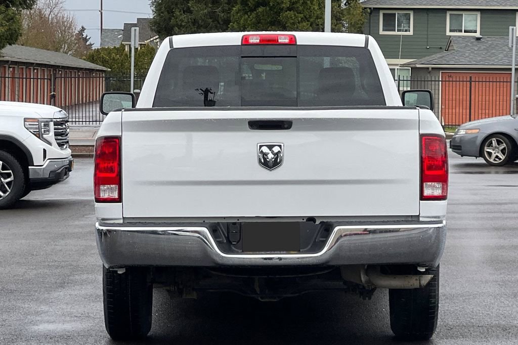 Used 2018 RAM 1500 Classic SLT image 4