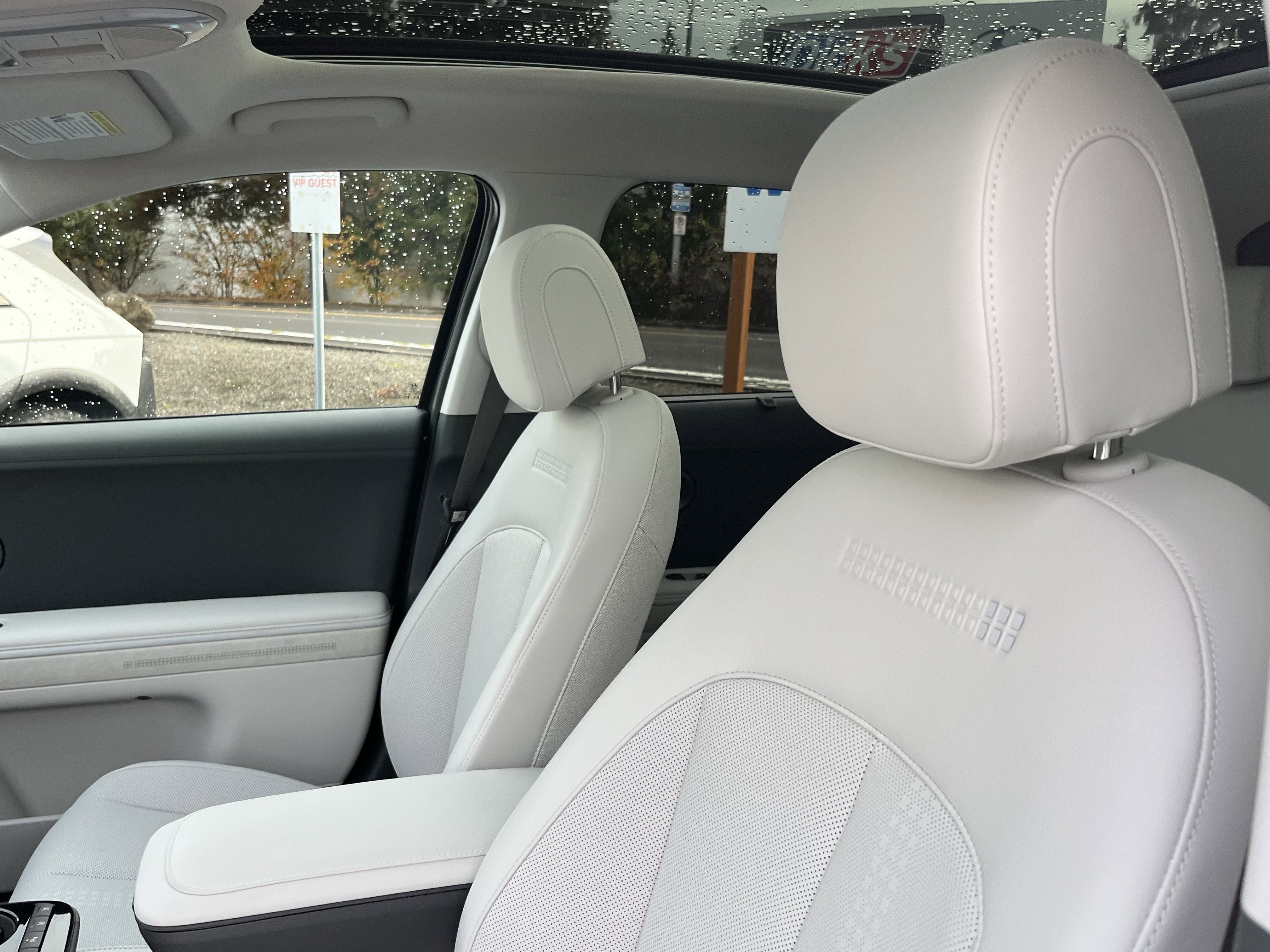 New 2026 Hyundai Ioniq 5 Limited image 17