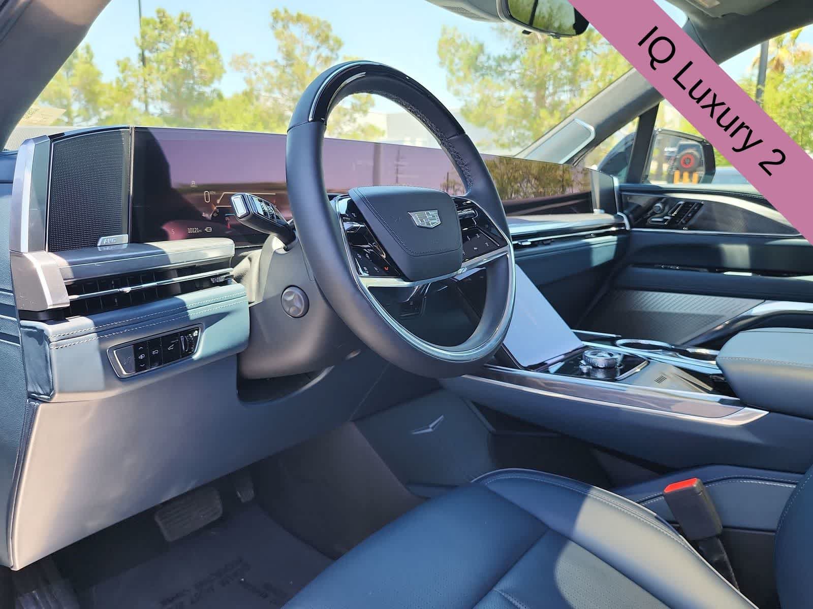 Used 2025 Cadillac Escalade IQ Luxury 2 w/ LPO, Premium Carpet Package AWD/4WD image 10