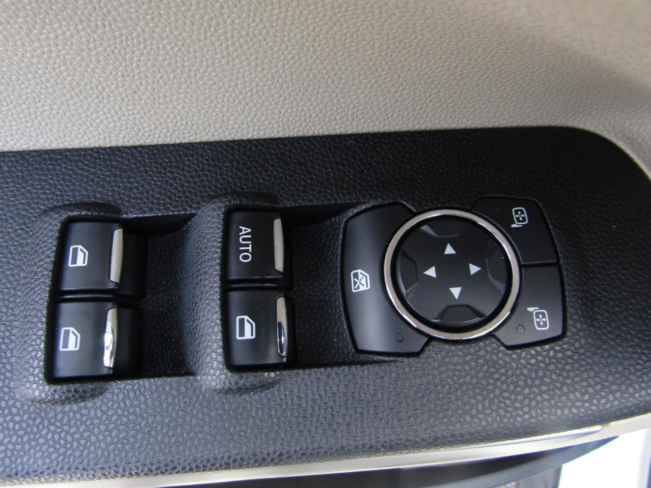 Used 2019 Ford EcoSport S FWD image 11