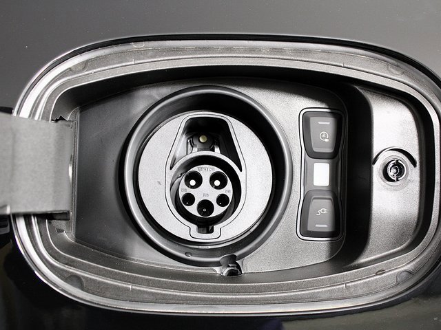 New 2026 Porsche Cayenne S image 23