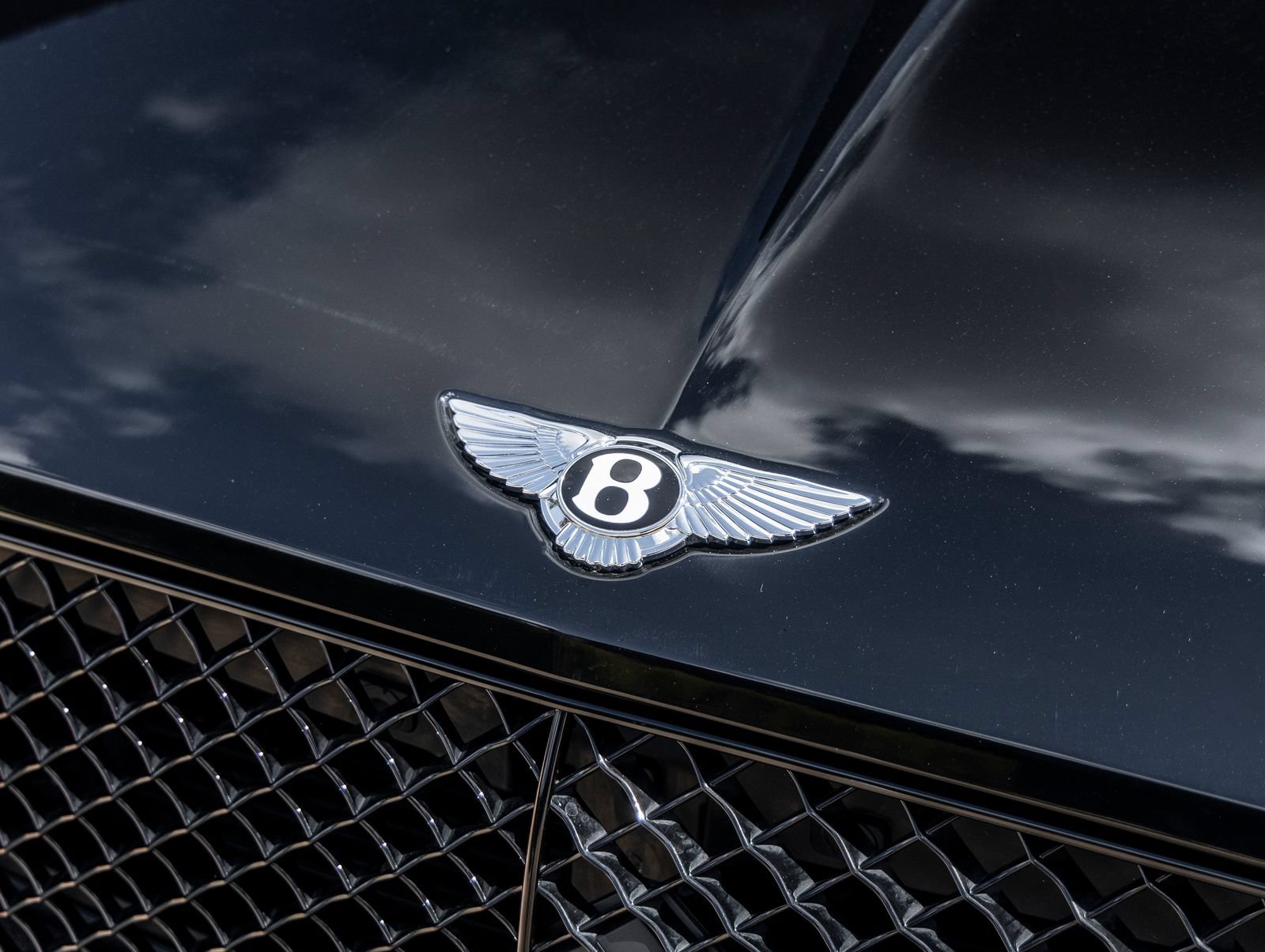 Used 2023 Bentley Continental GT Mulliner AWD/4WD image 18