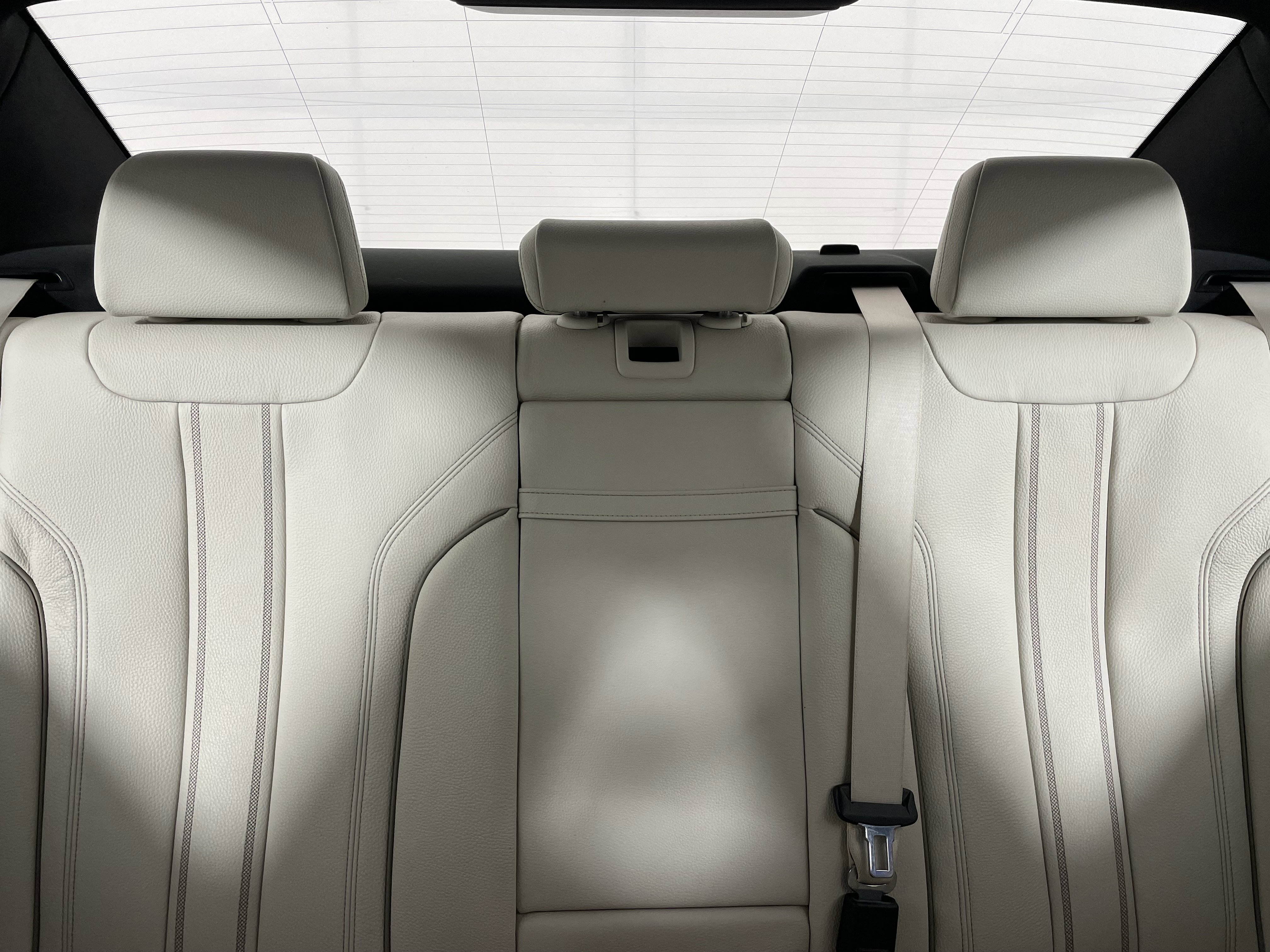 Used 2022 BMW 530i w/ Premium Package image 14