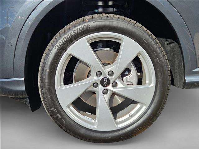 New 2025 Audi Q5 Premium Plus image 10