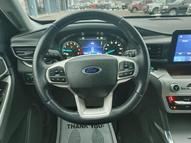 Used 2020 Ford Explorer XLT w/ Equipment Group 202A image 13