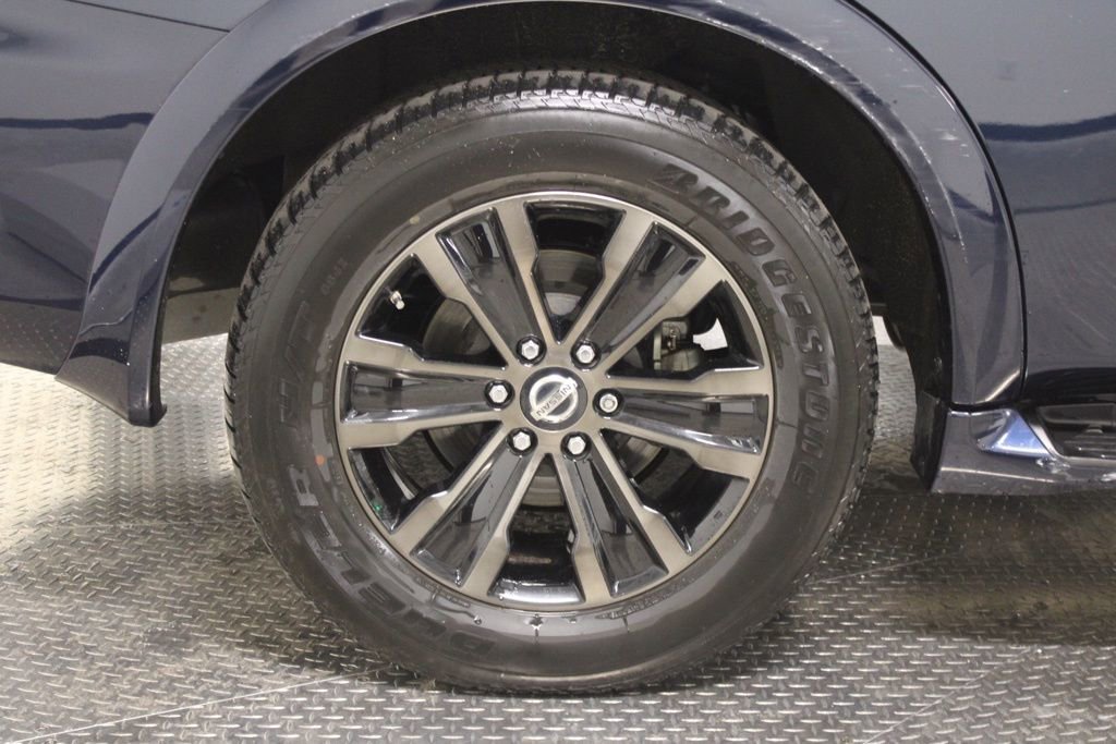 Used 2020 Nissan Armada Platinum w/ Captain's Chairs Package AWD/4WD image 9