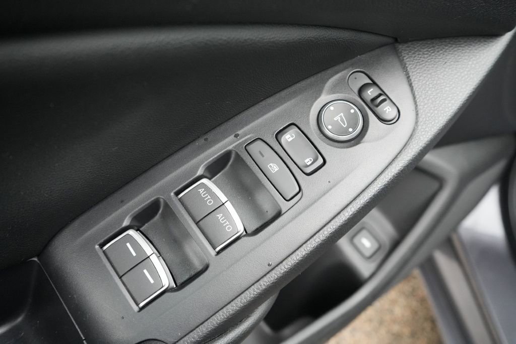 Used 2019 Honda Accord Sport image 19