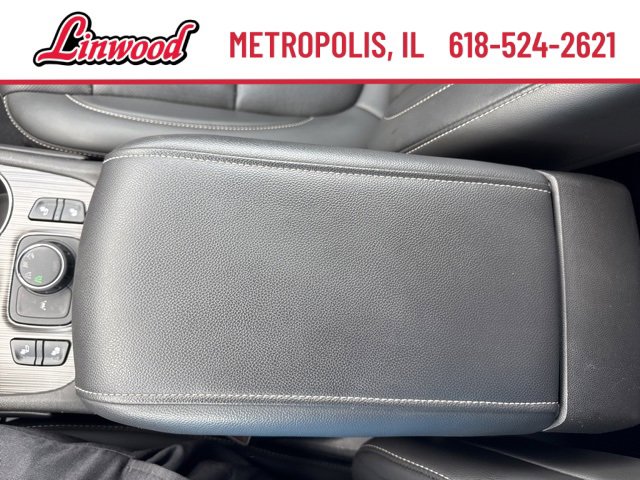 Used 2023 GMC Acadia SLT image 26