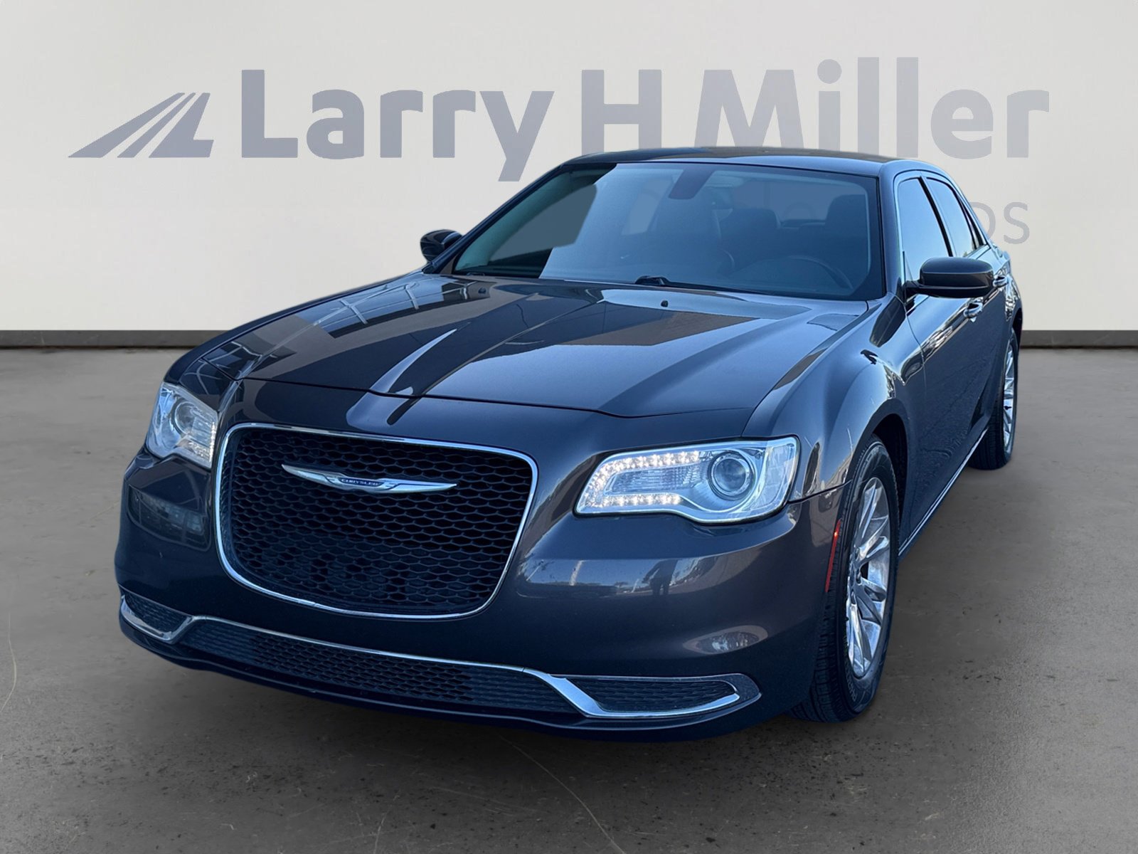 Used 2016 Chrysler 300 Limited
