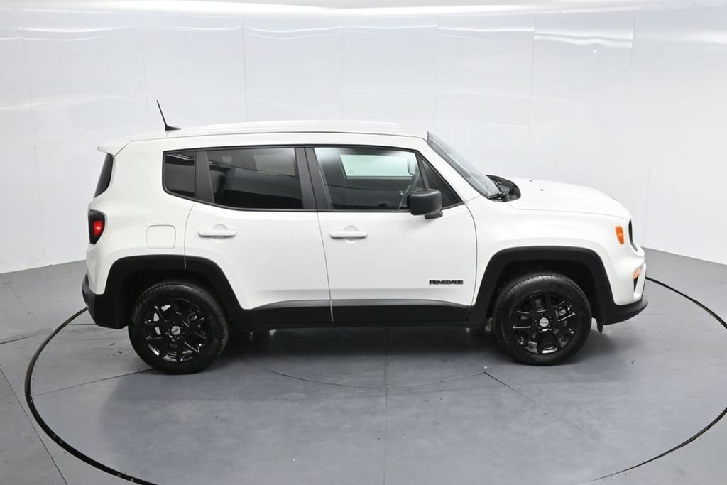 Used 2023 Jeep Renegade Latitude AWD/4WD image 63