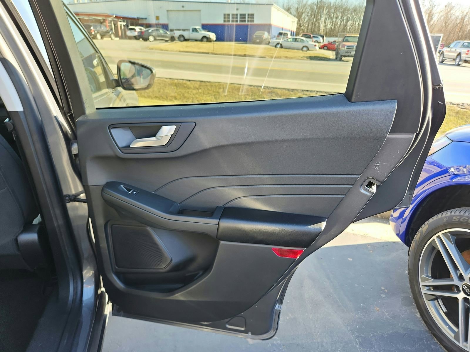 Used 2021 Ford Escape SE w/ Convenience Package image 27