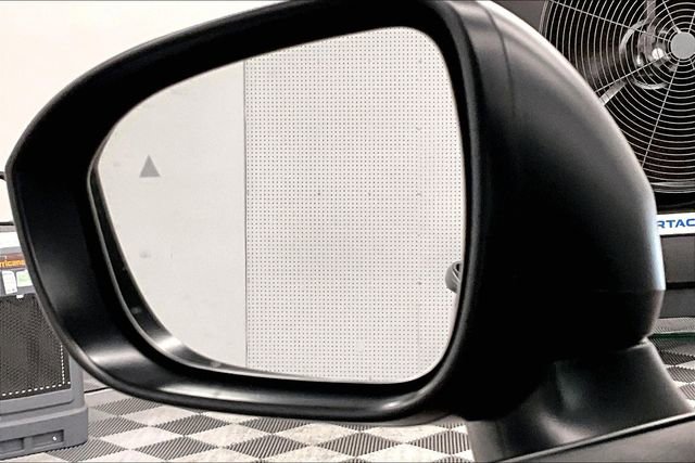 New 2026 Nissan Rogue S image 25