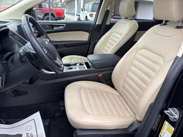 Used 2023 Ford Edge SEL w/ Convenience Package image 6
