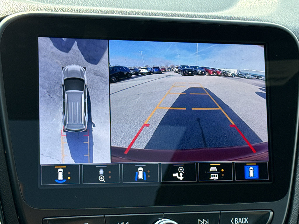 Used 2023 Chevrolet Equinox RS w/ RS Leather Package image 19