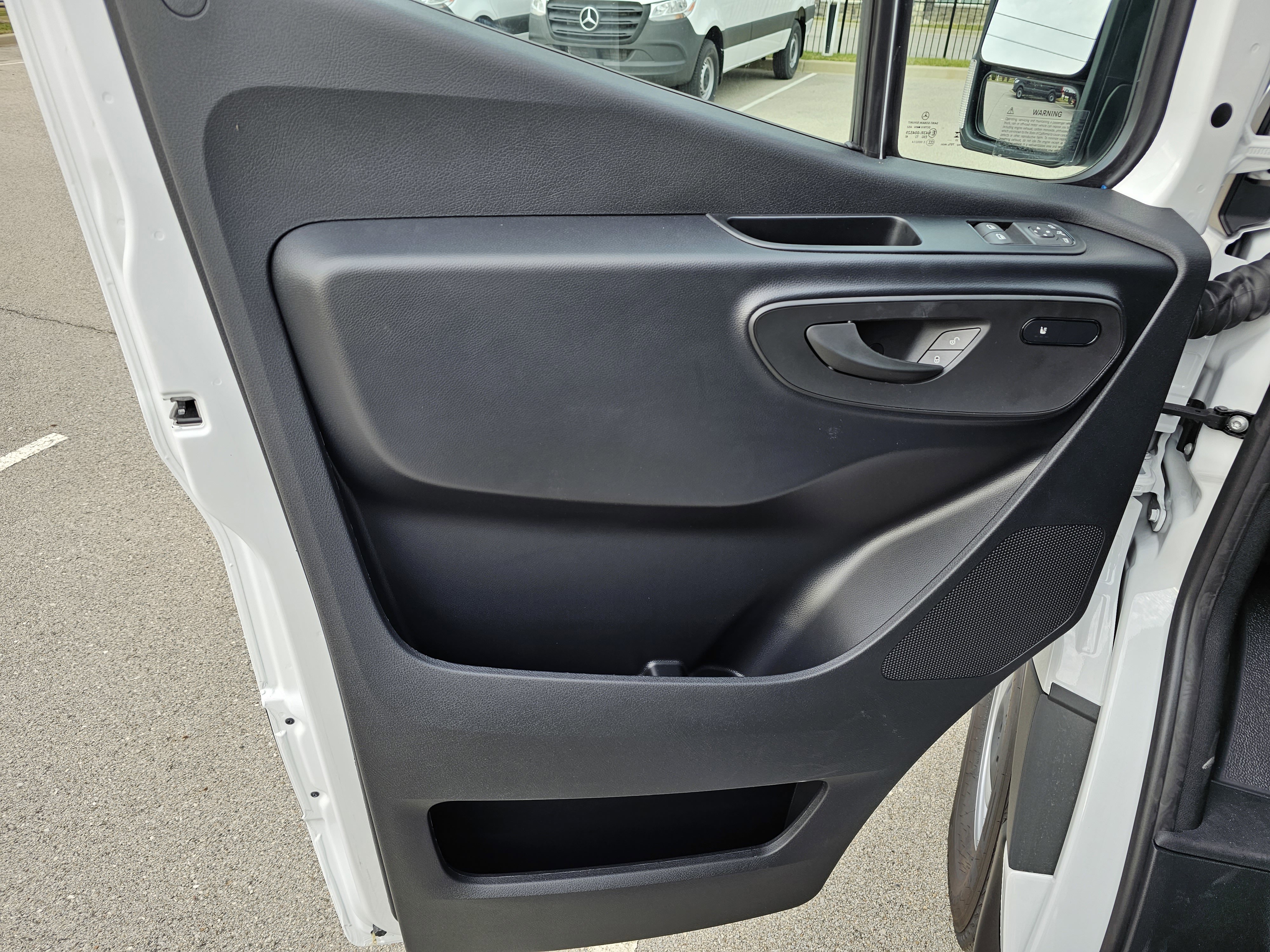 New 2025 Mercedes-Benz Sprinter 2500 image 14