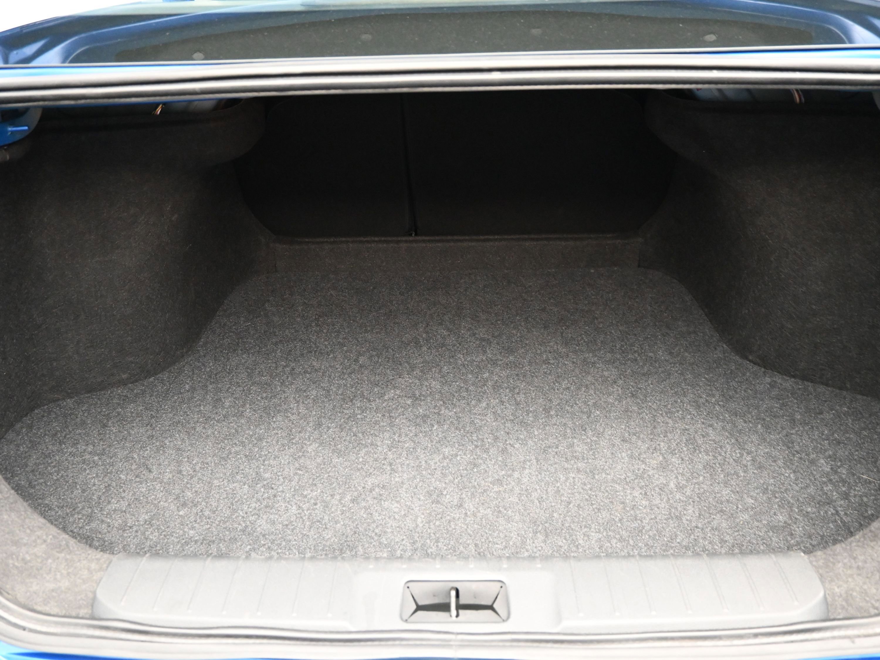 Used 2025 Nissan Sentra SV image 19