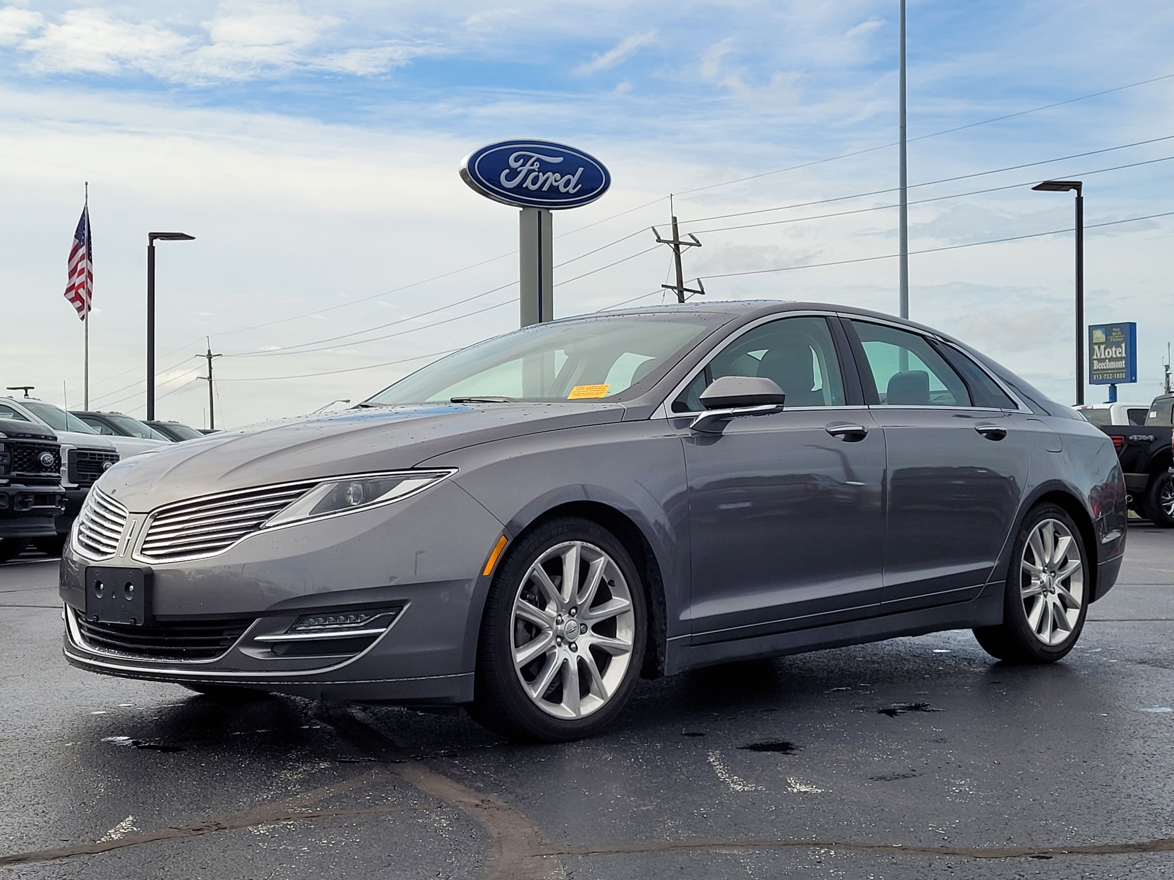 Used 2014 Lincoln MKZ AWD w/ Equipment Group 102A Reserve image 8