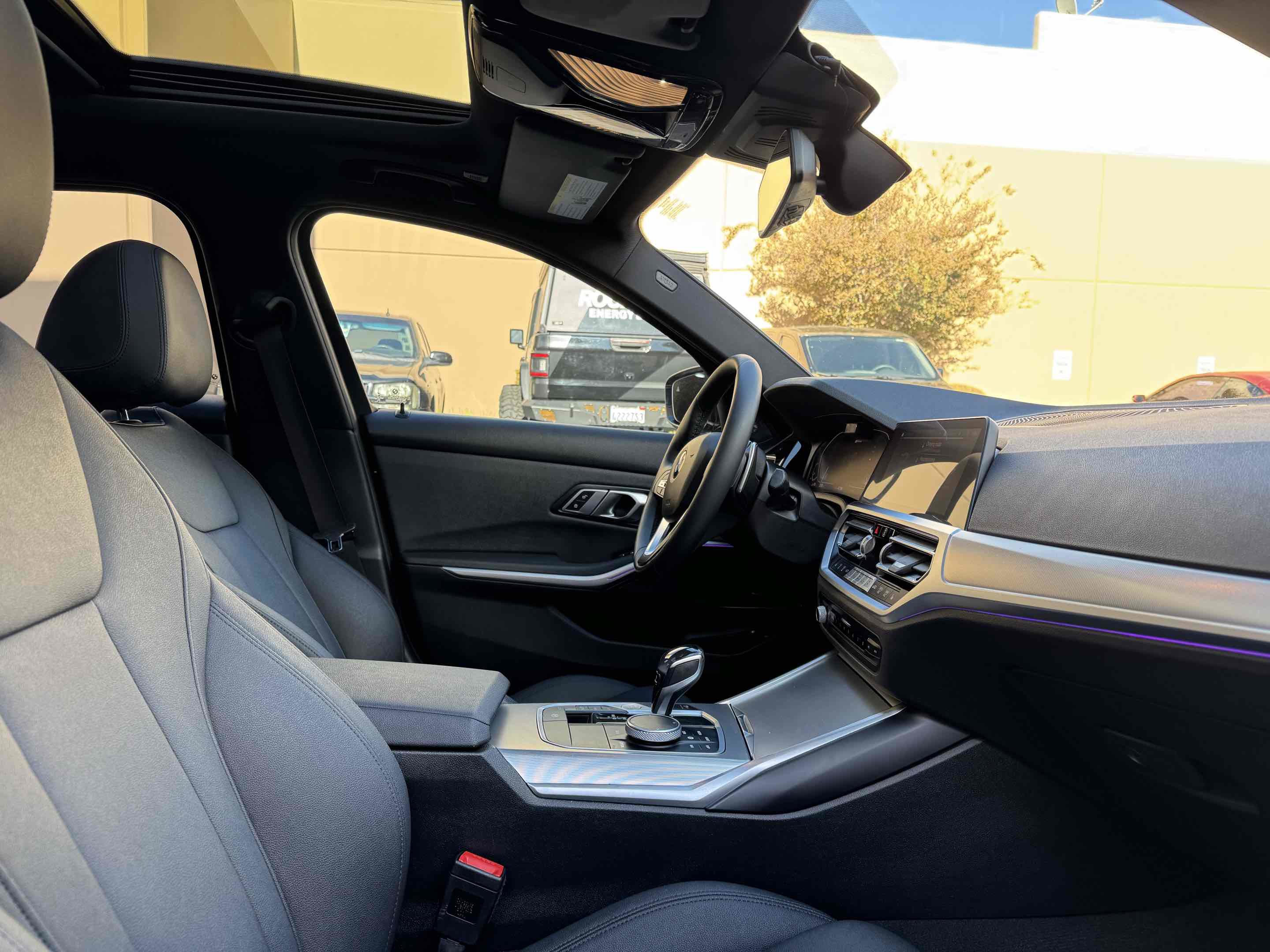 Used 2021 BMW 330e image 29