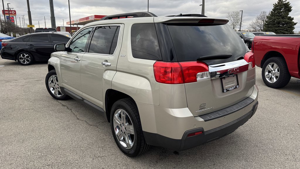 Used 2013 GMC Terrain SLT w/ Safety Package FWD image 6
