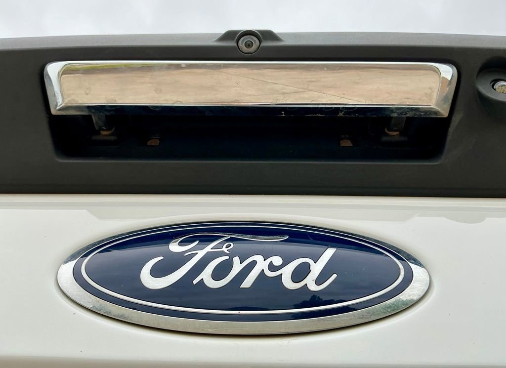 Used 2022 Ford F250 Lariat w/ Lariat Value Package AWD/4WD image 15