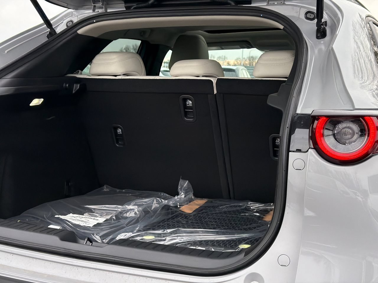 New 2026 MAZDA CX-30 Aire Edition AWD/4WD image 7