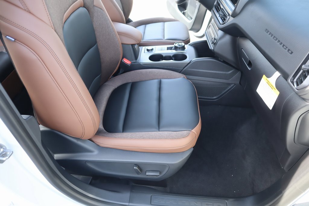 New 2025 Ford Bronco Sport Outer Banks w/ Outer Banks Tech Package+ image 14