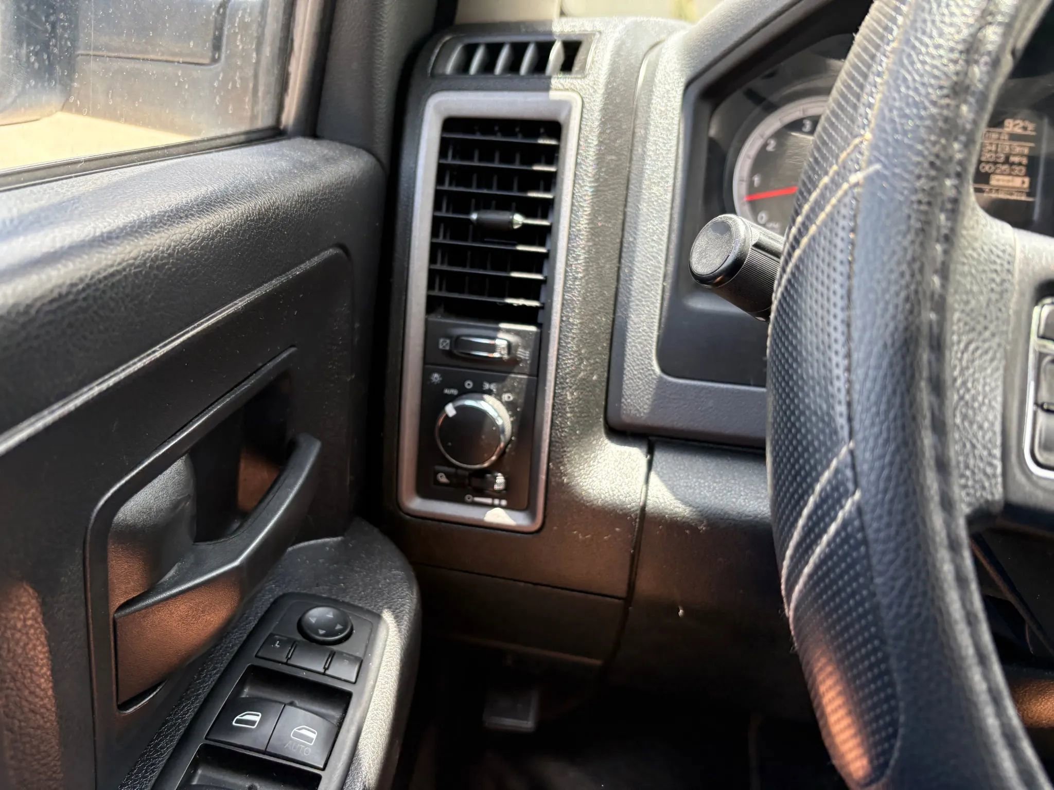 Used 2014 RAM 1500 Tradesman w/ Popular Equipment Group image 22