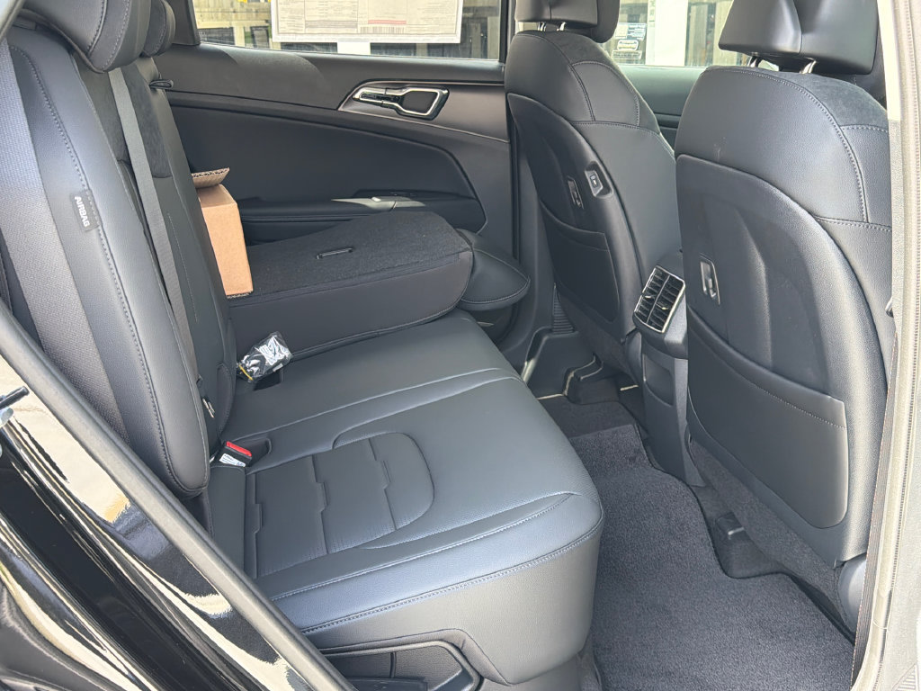 New 2027 Kia Sportage SX Prestige AWD/4WD image 15