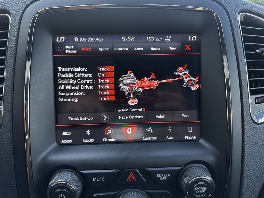 Used 2018 Dodge Durango SRT w/ Technology Group AWD/4WD image 11
